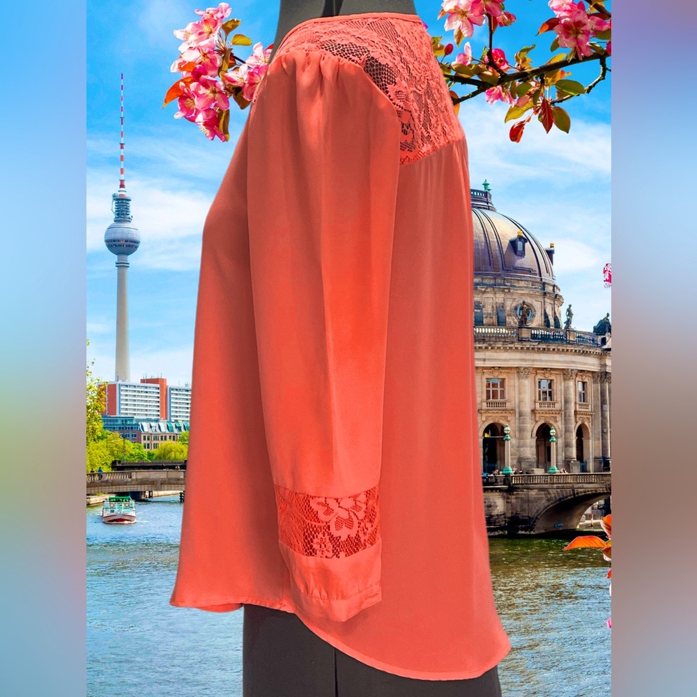 Mine Neon Coral Pin Tuck 3/4 Sleeve blouse Size S - Picture 2 of 5